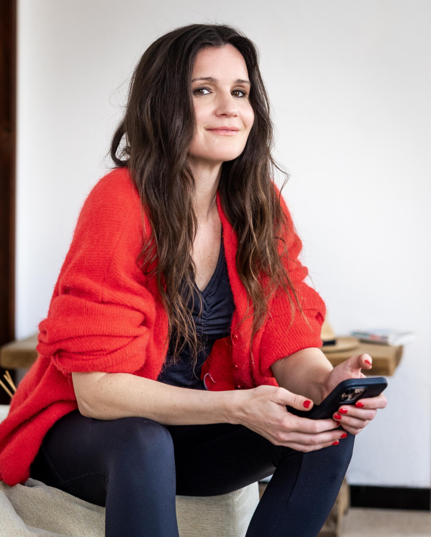 Theia Moon activewear for women supports embodied habits through comfortable, versatile clothing designed for movement, self-care and consistency in everyday routines